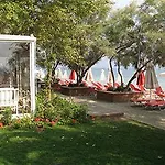 Eviana 3*