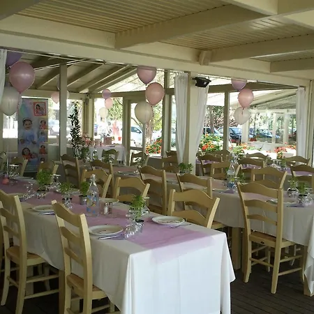 Hotell Eviana Erétria